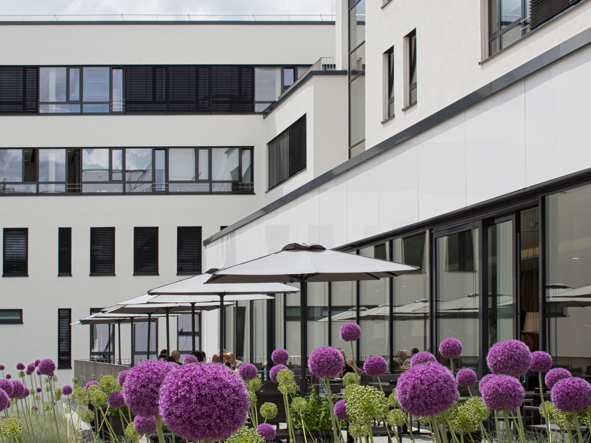 Mönchengladbach | Neubau Polizeipräsidium | Blick auf die Kantinenterrasse