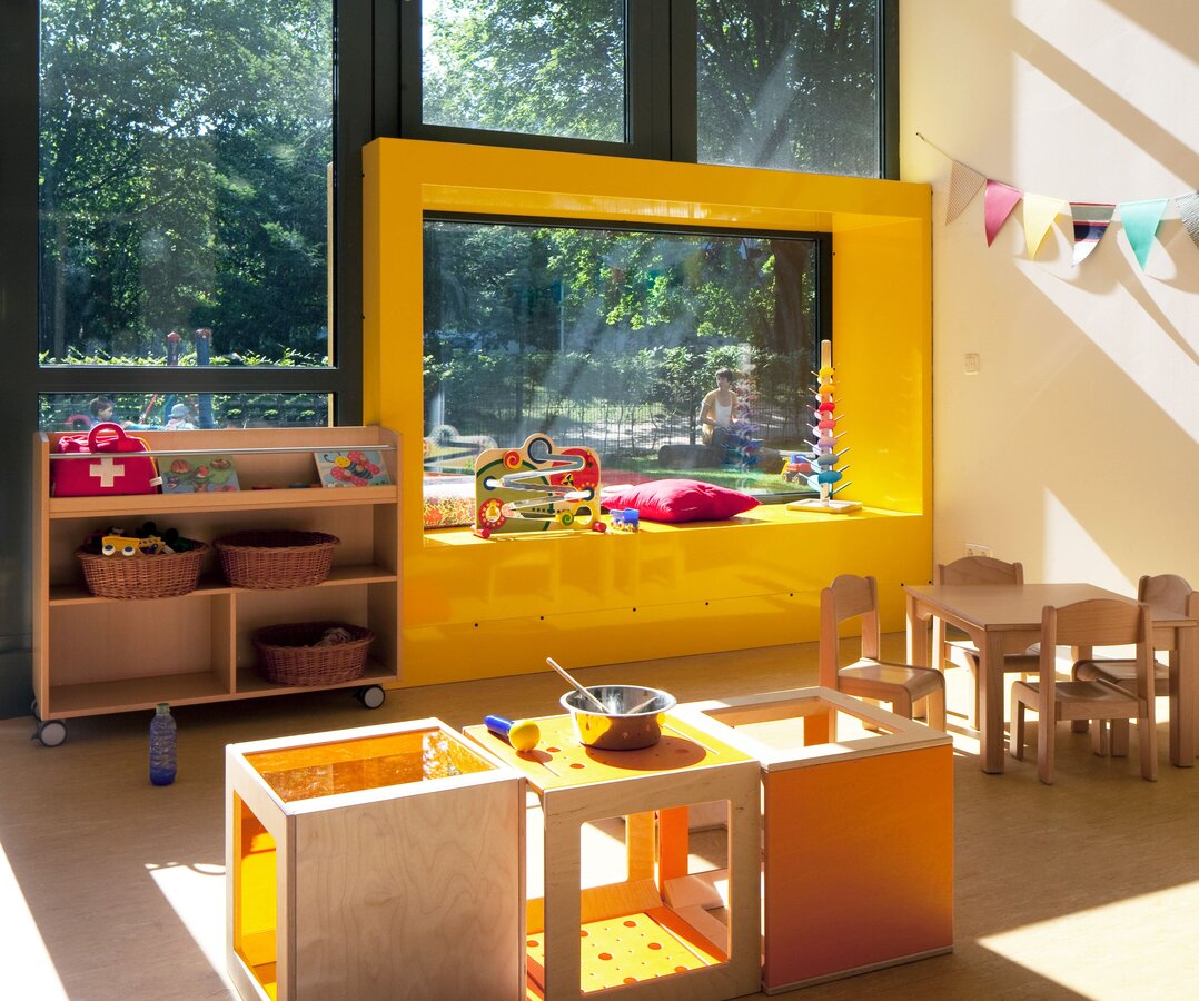 UDE Campus Essen | Kita + Krabbelburg | Sitzfenster